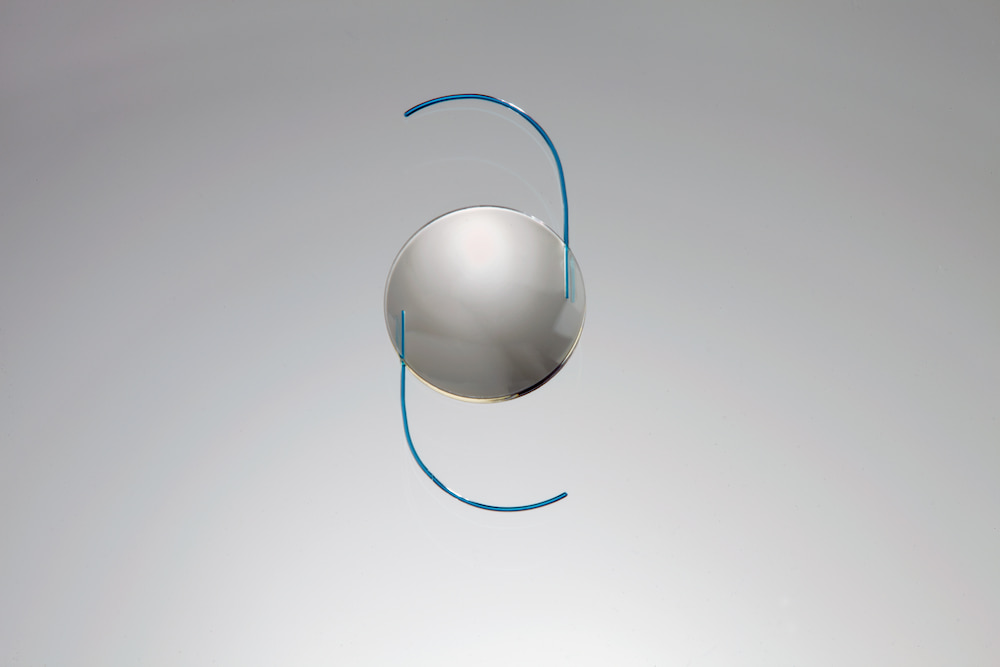 Light Adjustable Lens